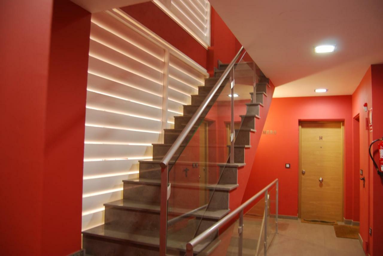 Centrico Nuevo Dos Banos Parking Apartment Seville Ngoại thất bức ảnh